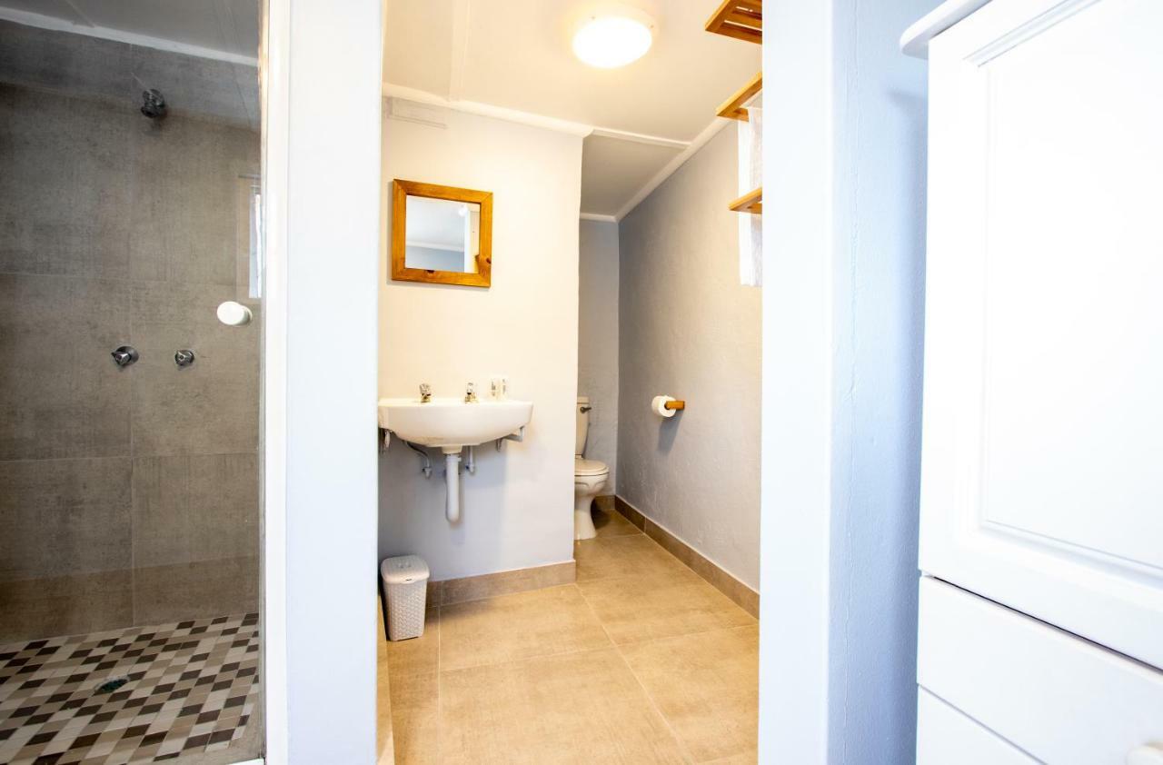 אומדלוטי Surf Motel מראה חיצוני תמונה