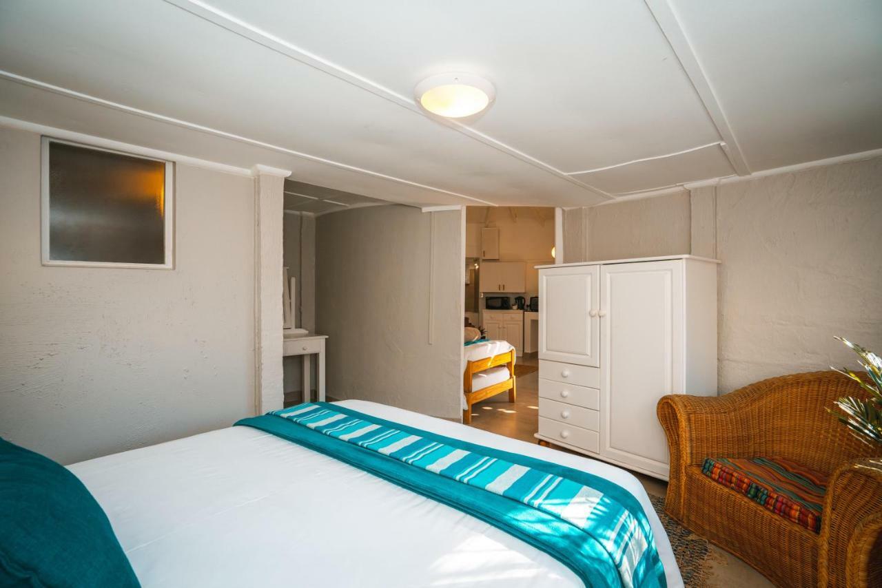 אומדלוטי Surf Motel מראה חיצוני תמונה