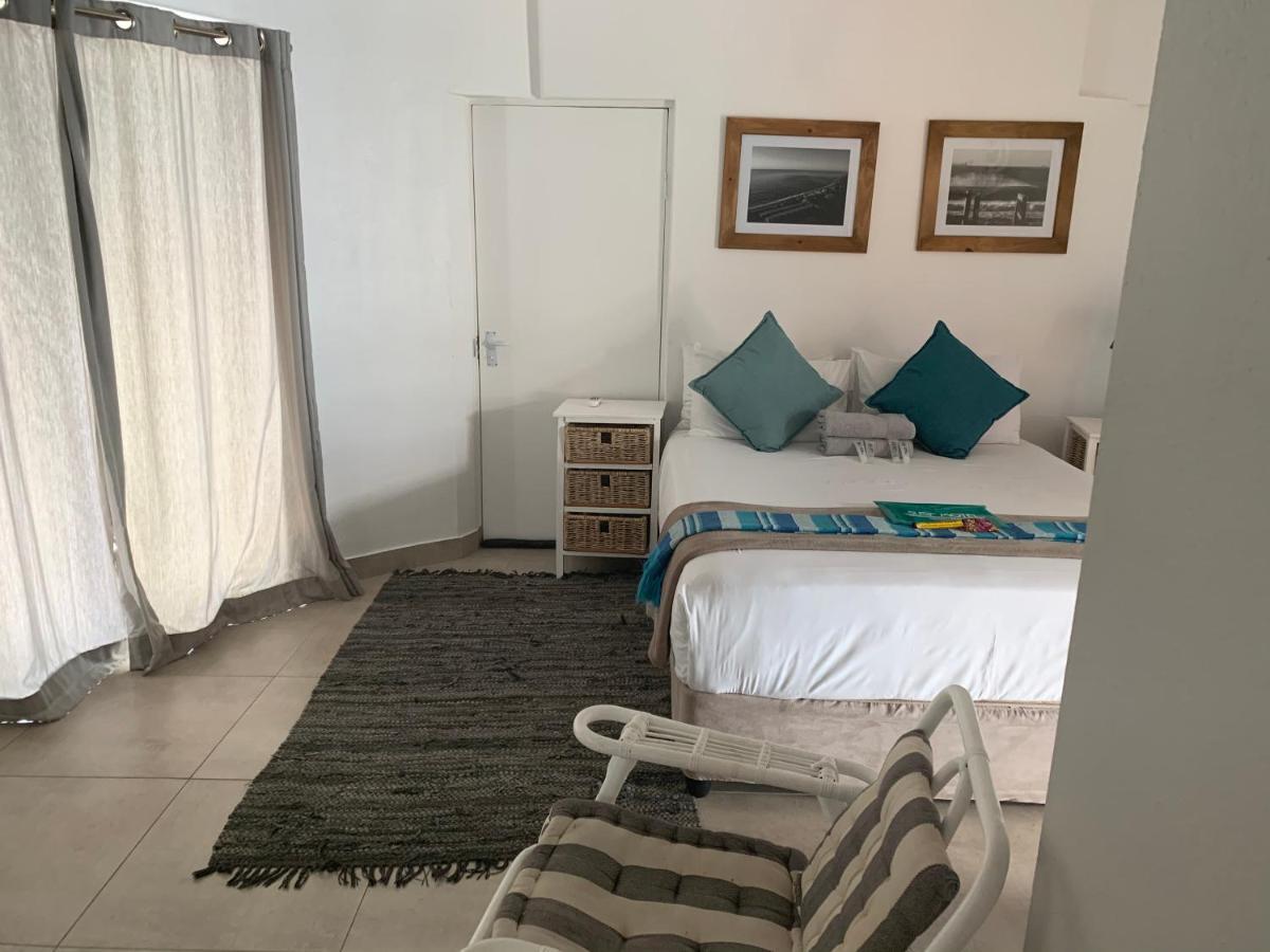אומדלוטי Surf Motel מראה חיצוני תמונה